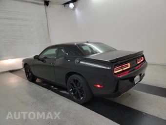 2023 Dodge Challenger SXT - miniatura 6
