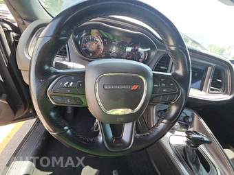 2023 Dodge Challenger SXT - miniatura 10