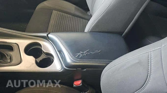 2023 Dodge Challenger SXT - miniatura 26