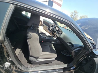 2023 Dodge Challenger SXT - miniatura 8