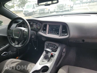 2023 Dodge Challenger SXT - miniatura 17