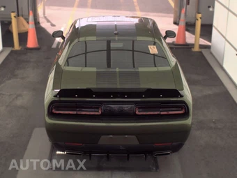 2023 Dodge Challenger SXT - miniatura 6