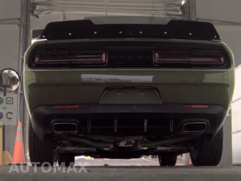 2023 Dodge Challenger SXT - miniatura 7