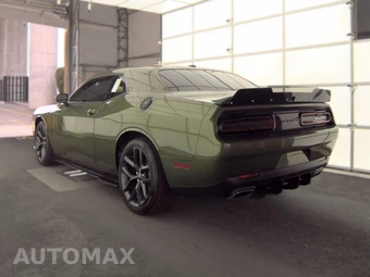 2023 Dodge Challenger SXT - miniatura 8