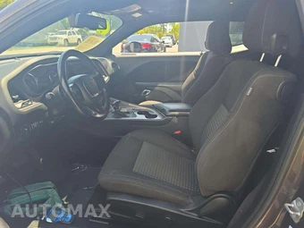 2023 Dodge Challenger SXT - miniatura 6