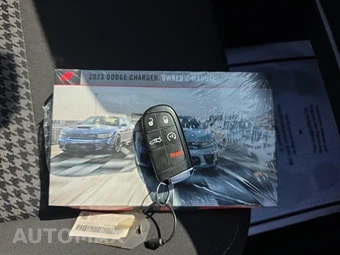 2023 Dodge Charger GT – miniatura 21