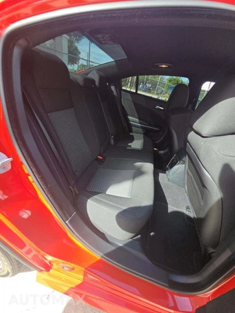 2023 Dodge Charger R/T – miniatura 13