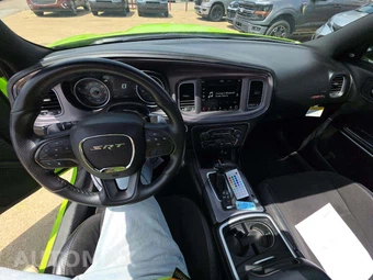 2023 Dodge Charger Scat Pack – miniatura 10