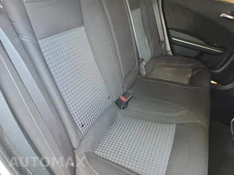 2023 Dodge Charger SXT - miniatura 18