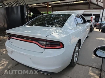 2023 Dodge Charger SXT - miniatura 4