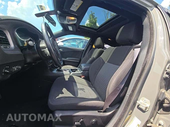 2023 Dodge Charger SXT – miniatura 6