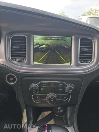 2023 Dodge Charger SXT – miniatura 7