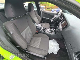 2023 Dodge Charger SXT – miniatura 18