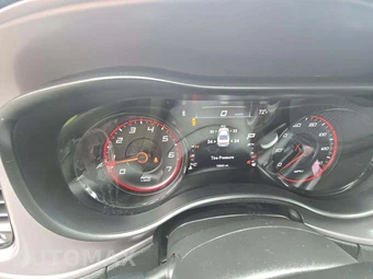 2023 Dodge Charger SXT – miniatura 9
