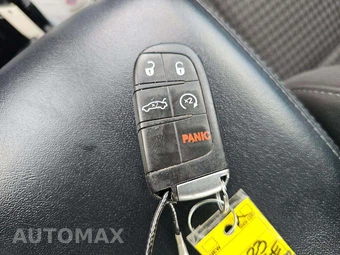 2023 Dodge Charger SXT – miniatura 8