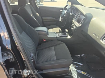 2023 Dodge Charger SXT – miniatura 8