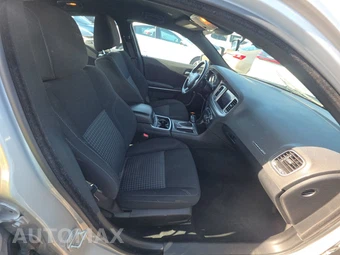 2023 Dodge Charger SXT – miniatura 8