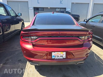 2023 Dodge Charger SXT – miniatura 5