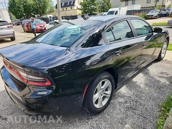 2023 Dodge Charger SXT – miniatura 4