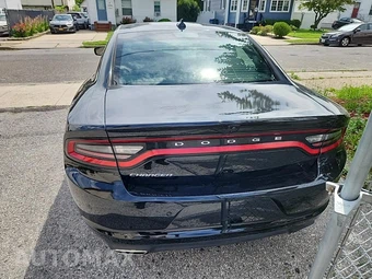 2023 Dodge Charger SXT – miniatura 5