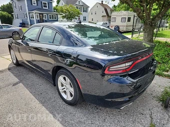 2023 Dodge Charger SXT – miniatura 6