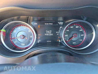 2023 Dodge Charger SXT – miniatura 9