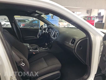 2023 Dodge Charger SXT - miniatura 8