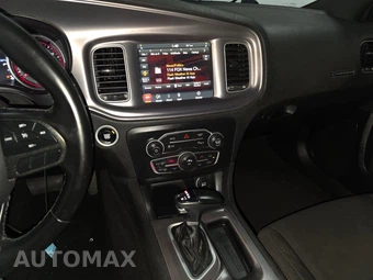 2023 Dodge Charger SXT - miniatura 11