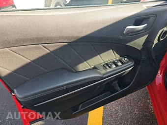 2023 Dodge Charger SXT - miniatura 9