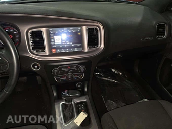 2023 Dodge Charger SXT – miniatura 10