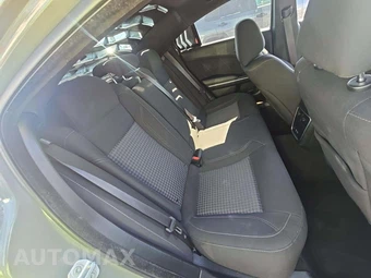 2023 Dodge Charger SXT – miniatura 16
