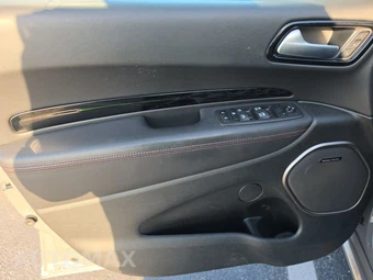 2023 Dodge Durango Citadel – miniatura 9