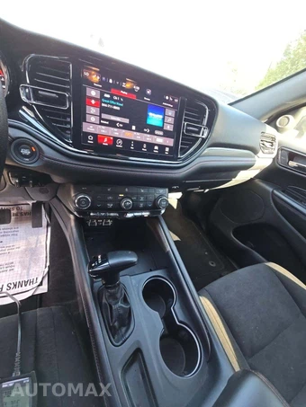 2023 Dodge Durango GT Launch Edition – miniatura 10