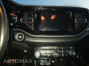 2023 Dodge Durango SXT – miniatura 11