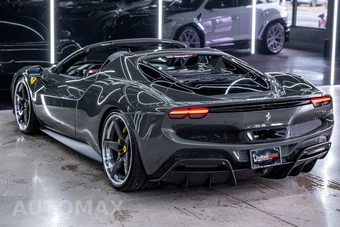 2023 Ferrari 296 GTS - miniatura 18