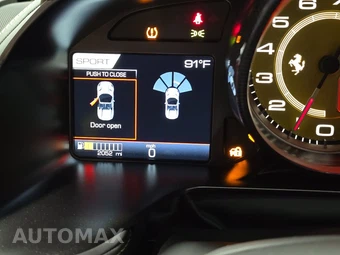 2023 Ferrari 812 GTS Convertible - miniatura 12