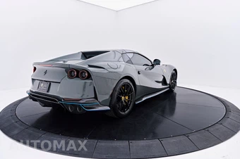 2023 Ferrari 812 GTS Convertible - miniatura 24