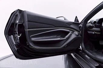 2023 Ferrari F8 Spider Convertible - miniatura 50