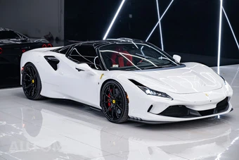 2023 Ferrari F8 Spider Convertible - miniatura 46