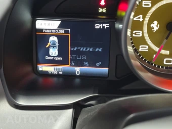 2023 Ferrari F8 Spider Convertible - miniatura 12