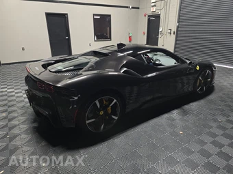 2023 Ferrari SF90 Stradale - miniatura 4