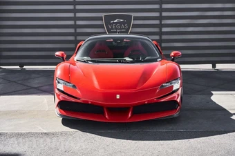 2023 Ferrari SF90 Stradale - miniatura 14