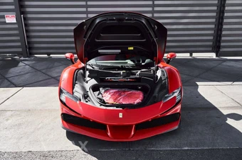 2023 Ferrari SF90 Stradale - miniatura 15