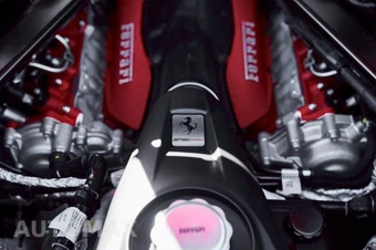 2023 Ferrari SF90 Stradale - miniatura 25
