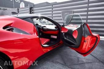 2023 Ferrari SF90 Stradale - miniatura 30
