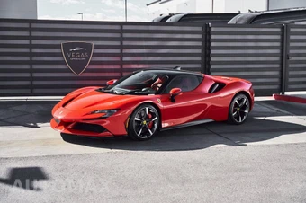 2023 Ferrari SF90 Stradale - miniatura 5