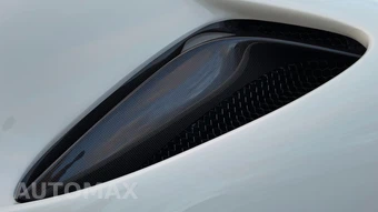2023 Ferrari SF90 Stradale - miniatura 75