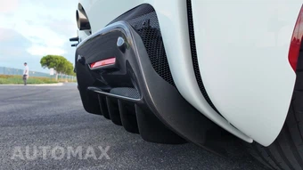 2023 Ferrari SF90 Stradale - miniatura 90