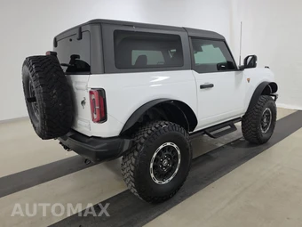 2023 Ford Bronco Badlands Advanced - miniatura 4