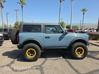 2023 Ford Bronco Badlands Advanced - miniatura 4
